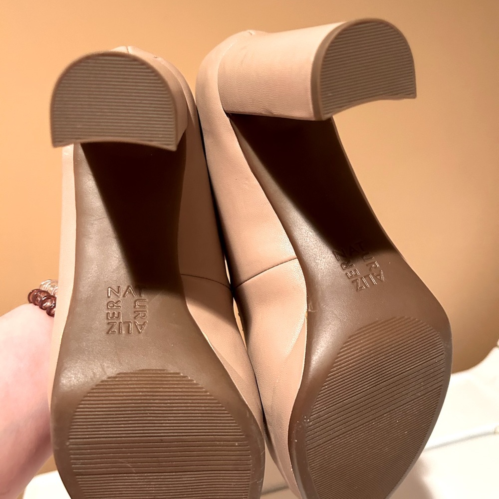 Naturalizer Berlin Platform pump line new
